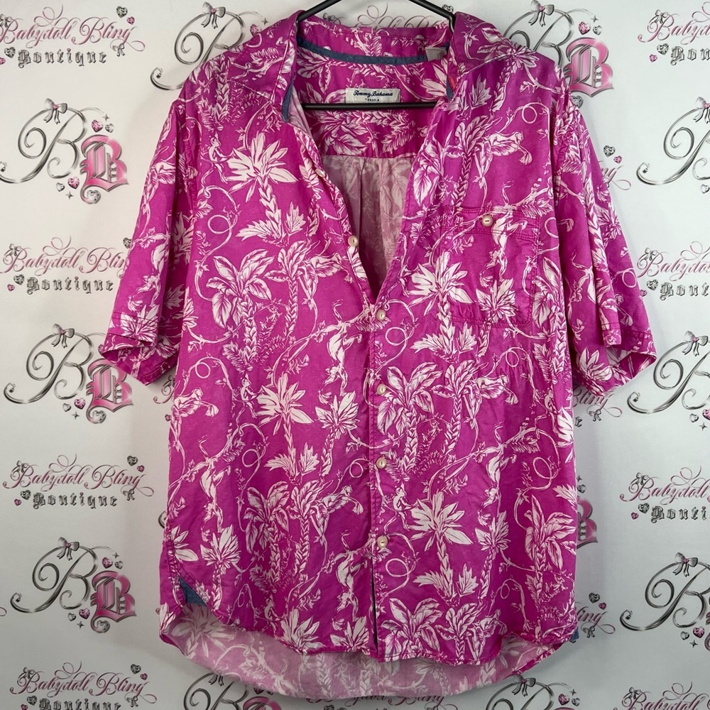 Tommy Bahama button up tshirt tee palm tree 🏝️ Fuchsia Floral Button Down Shirt